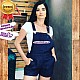 Jardineira Short em Jeans Jardineira Short em Jeans