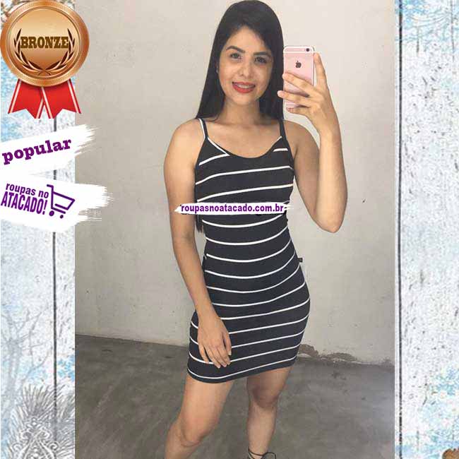 Vestido Basico em Crepe M Vestido Basico em Crepe M